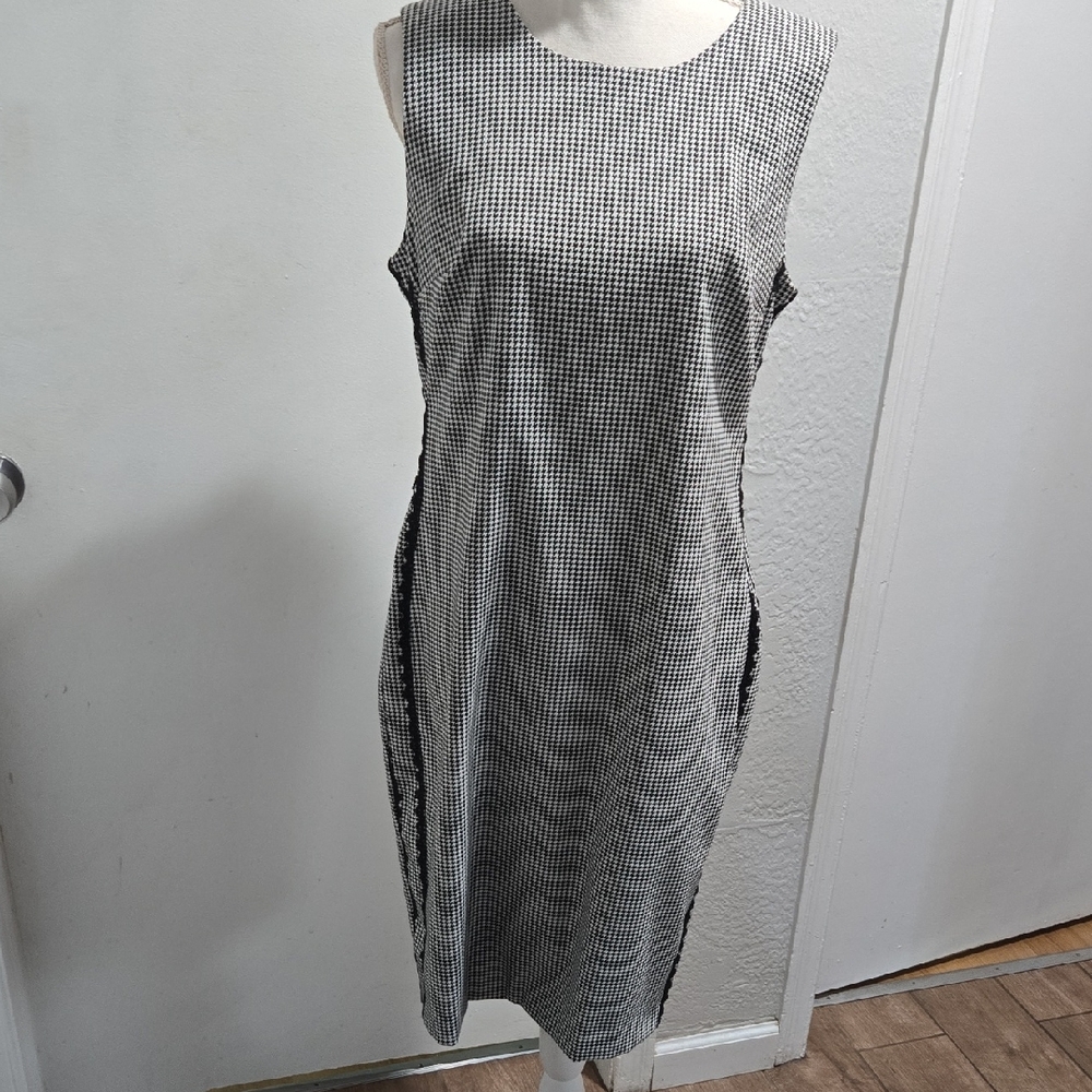 Calvin Klein Monochrome Patterned Midi Dress